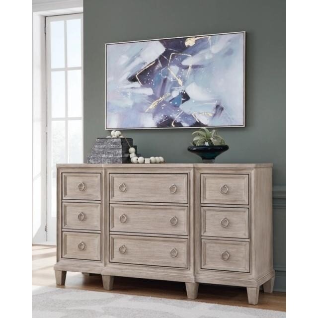 Комод B922-31 Jorlaina Ashley Коричневый Комод B922-31 Jorlaina Ashley Коричневый